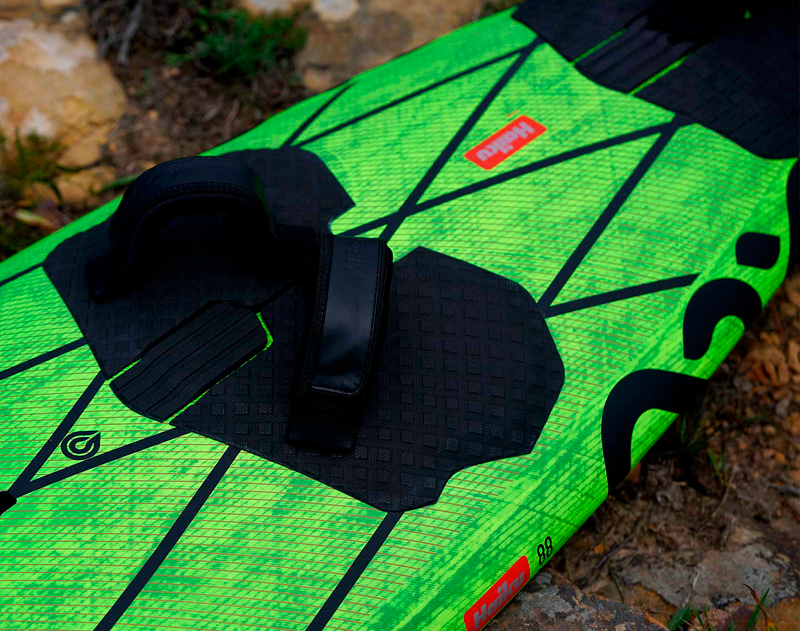 GOYA WINDSURFING Custom Quad 9 Pro Carbon Haiku Haiku Package