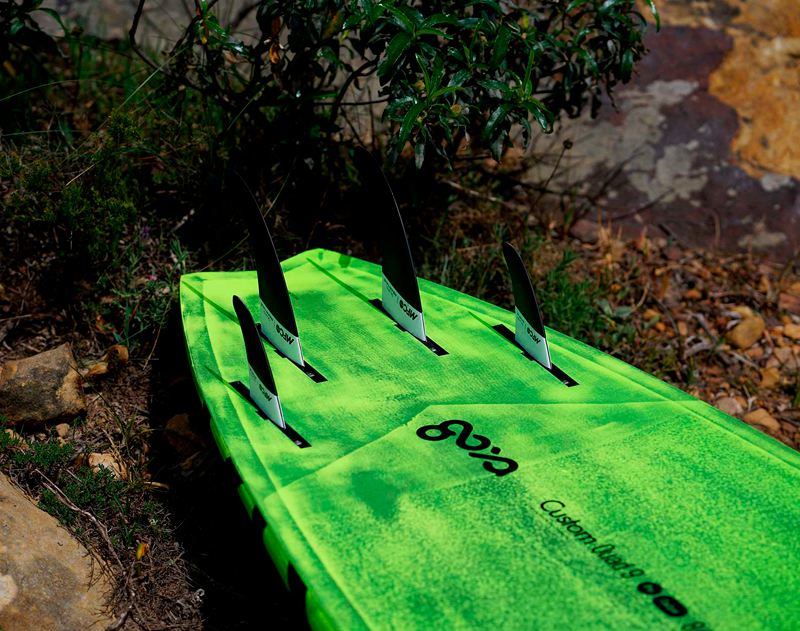 GOYA WINDSURFING Custom Quad 9 Pro Carbon
