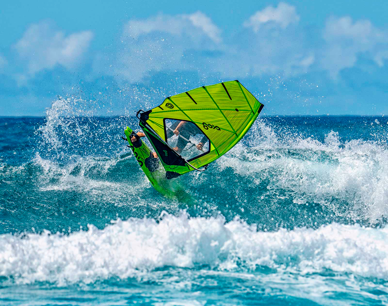GOYA WINDSURFING Custom Quad 9 Pro Carbon